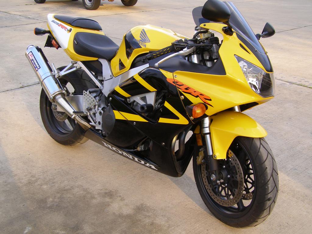 For Sale: 2000 CBR929RR - low miles